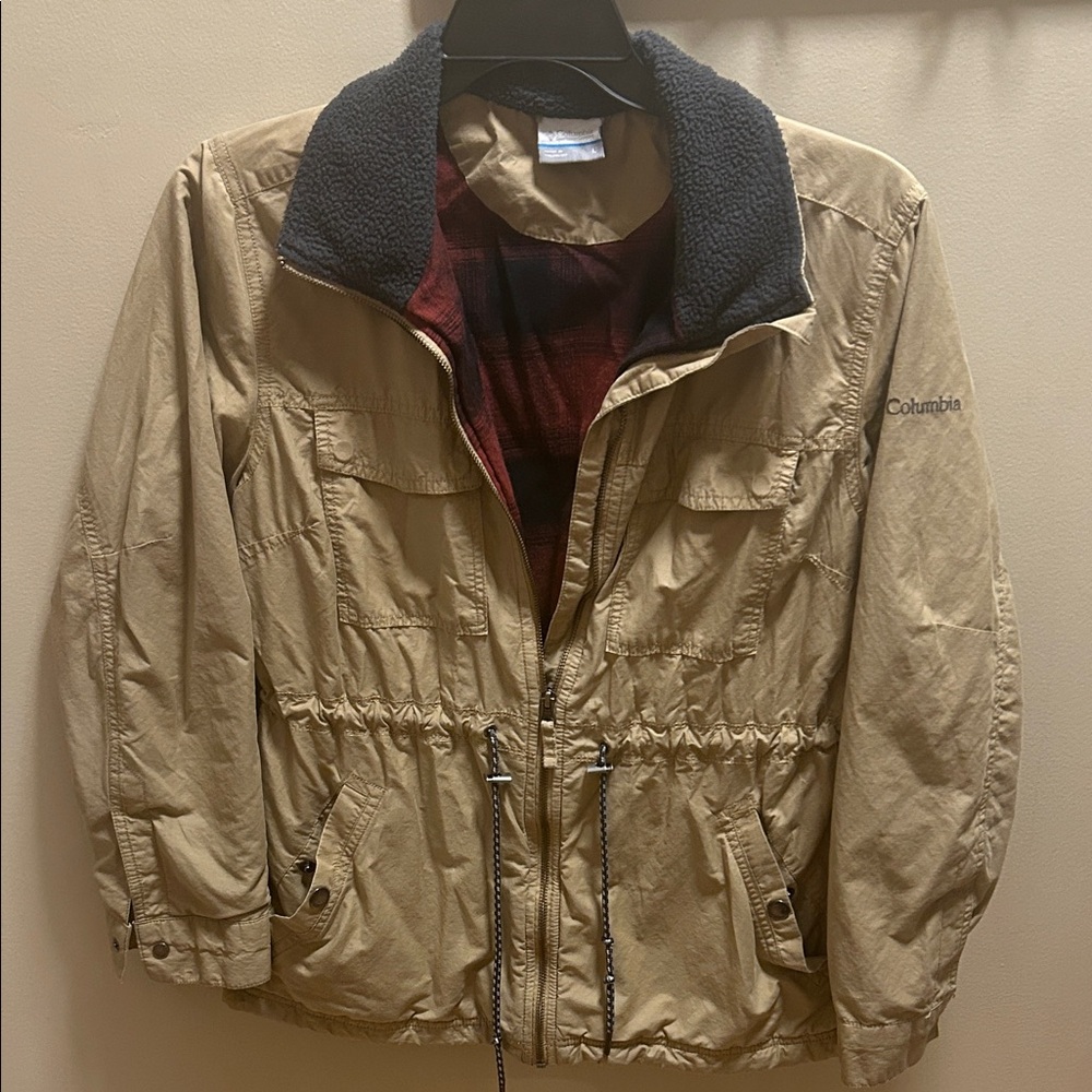 Columbia Women's Tan Utility Jacket with Black Collar
